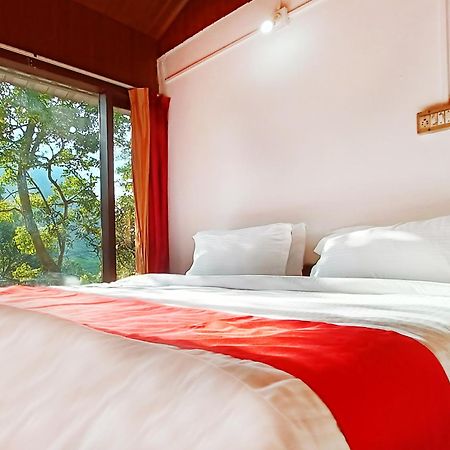 Hotel Exotica Holidays Viripara Esterno foto